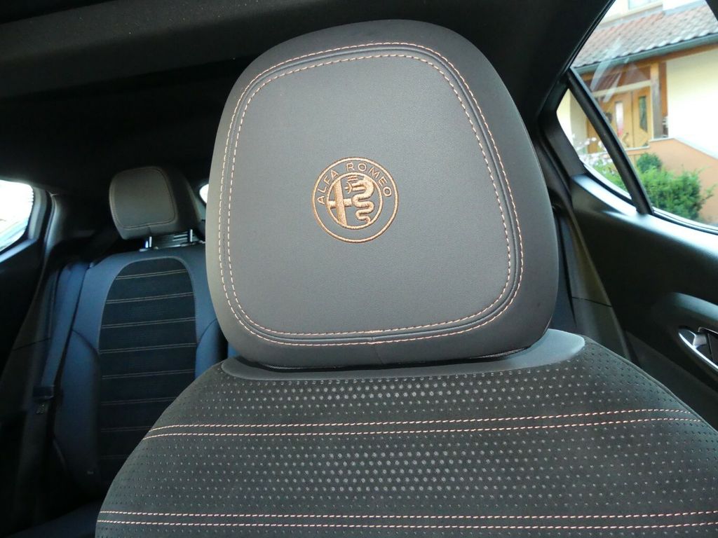 Alfa Romeo Tonale 2025