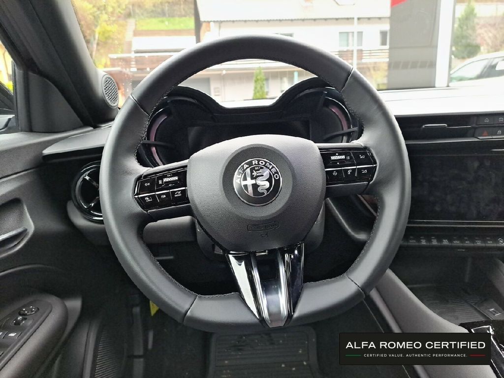 Alfa Romeo Junior 2024