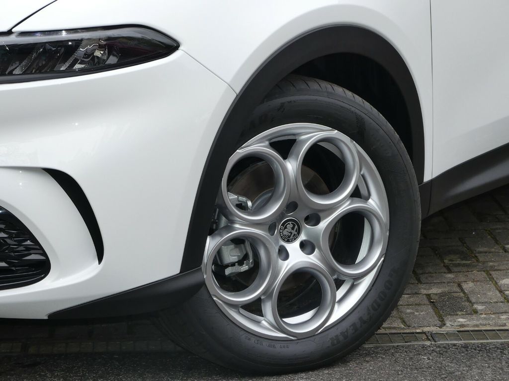 Alfa Romeo Tonale 2024