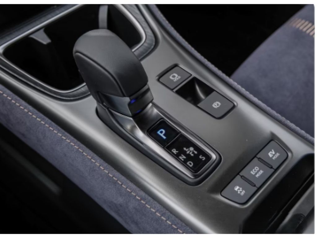 Lexus LBX