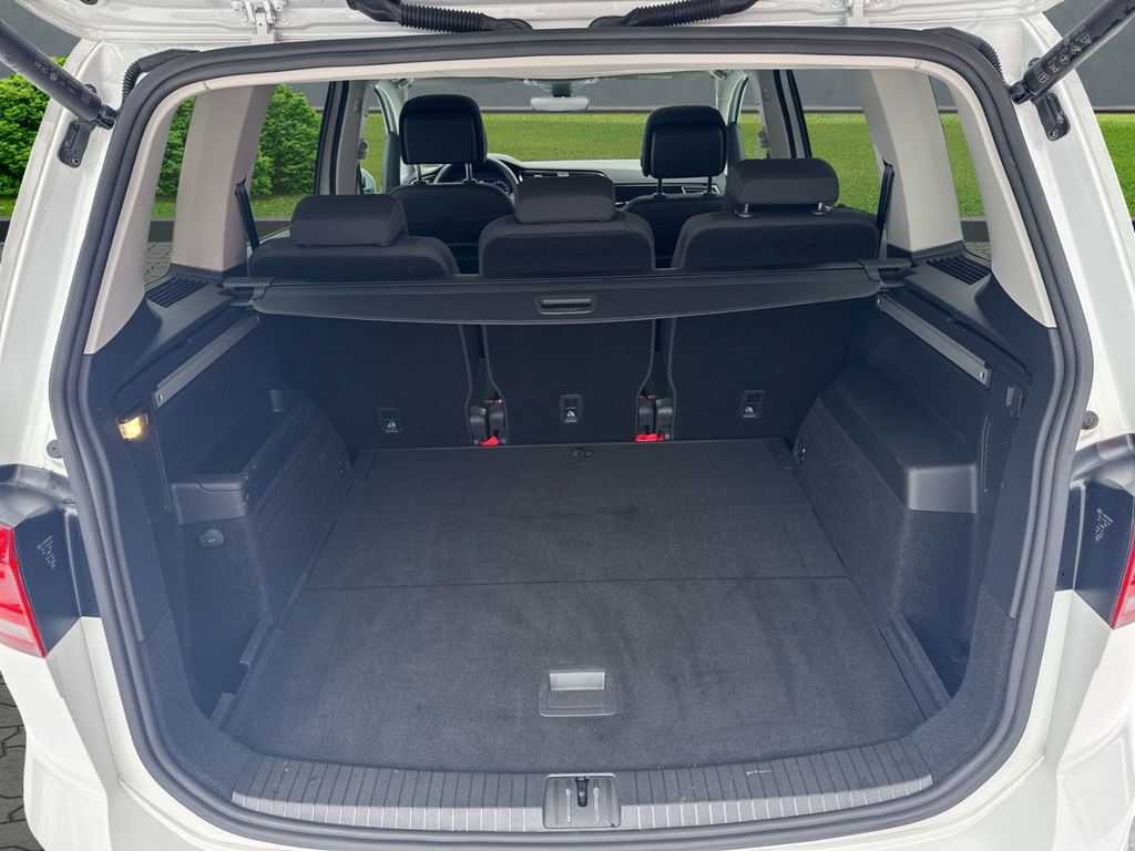 Volkswagen Touran 2025