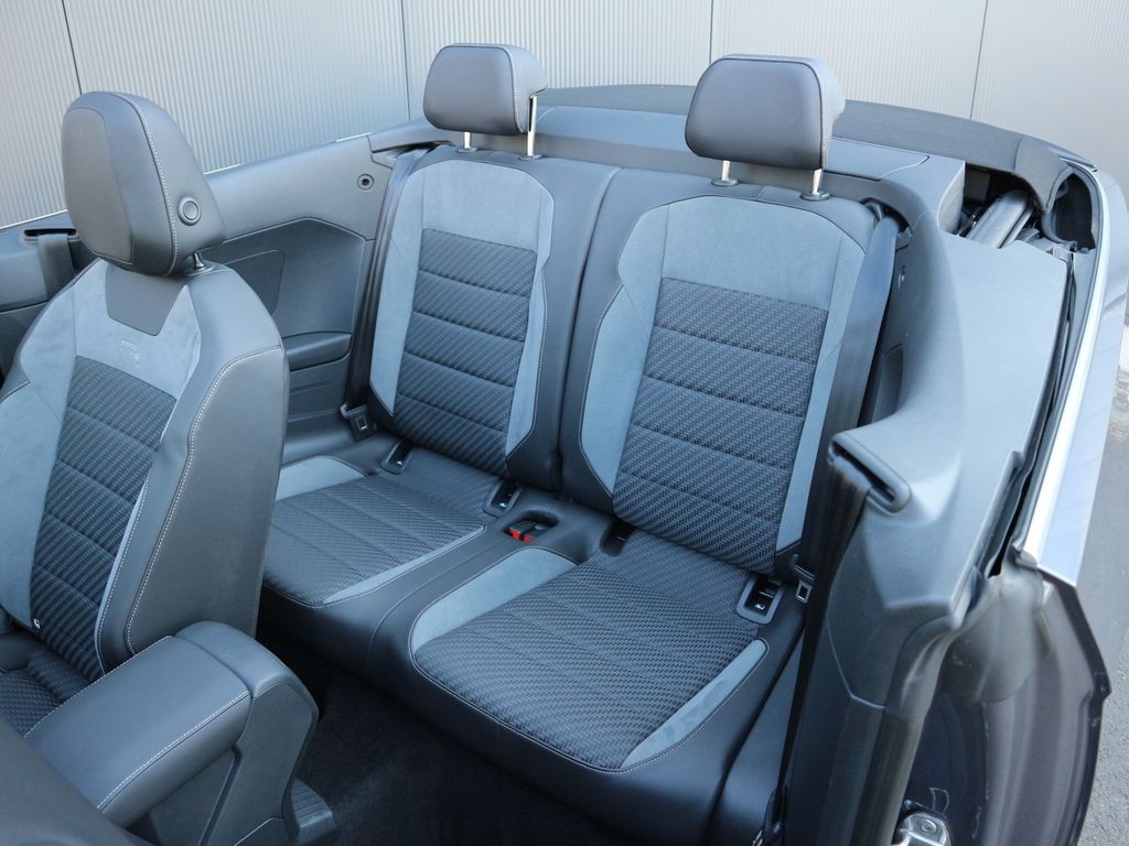 Volkswagen T-Roc 2024