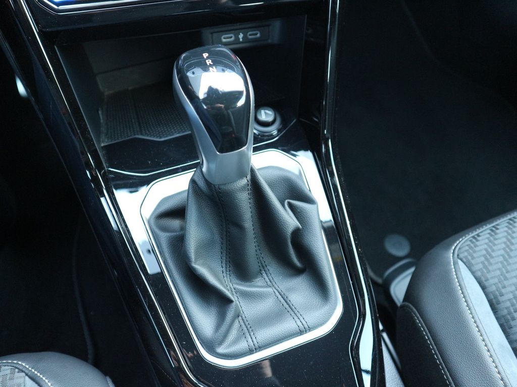 Volkswagen T-Roc 2024