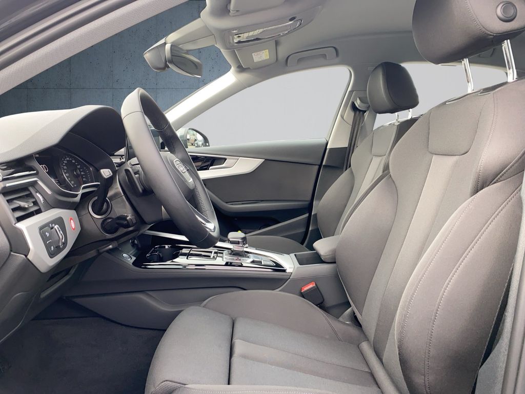 Audi A4 2024