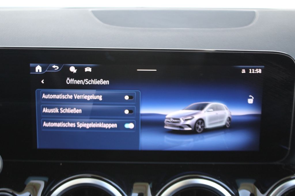 Mercedes-Benz B 180 2024