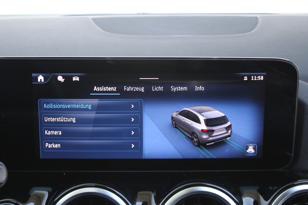 Mercedes-Benz B 180 2024