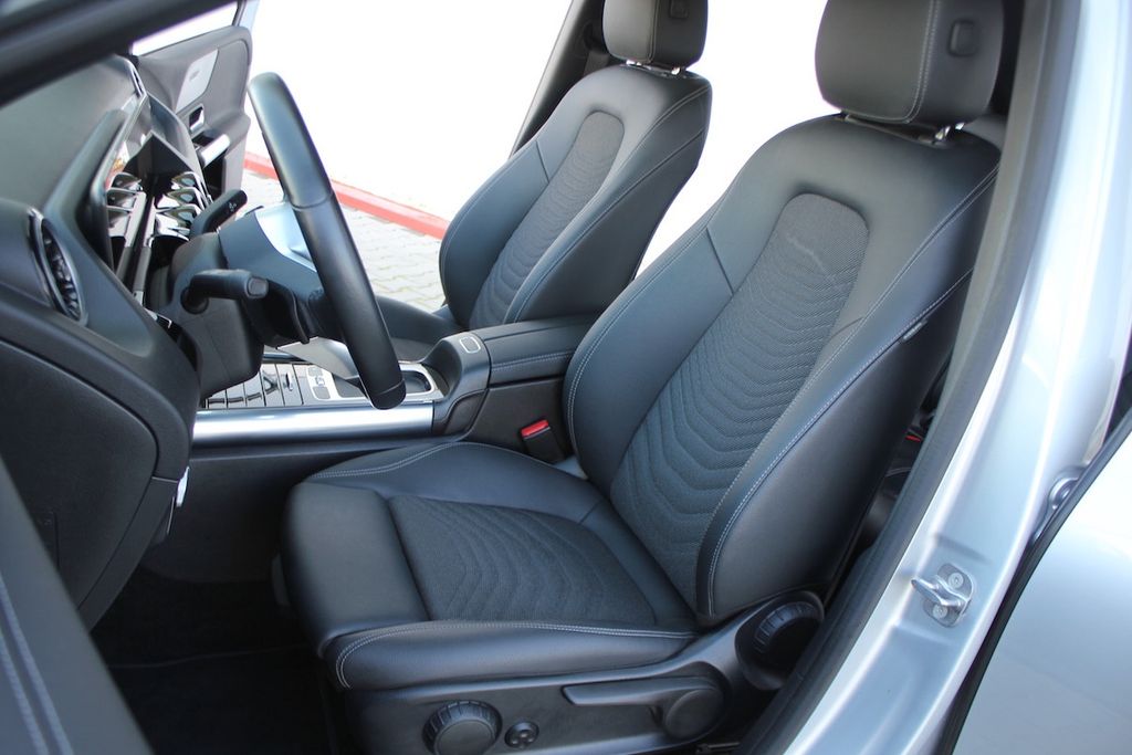 Mercedes-Benz B 180 2024