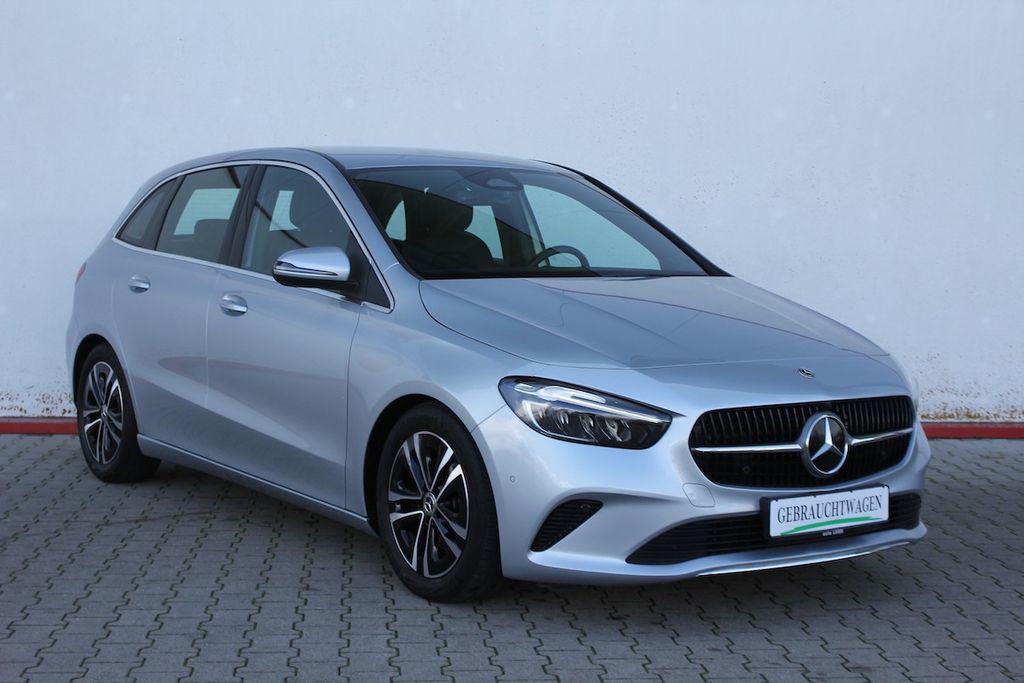 Mercedes-Benz B 180 2024