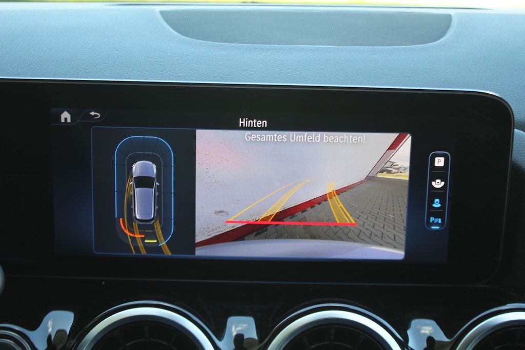 Mercedes-Benz B 180 2024