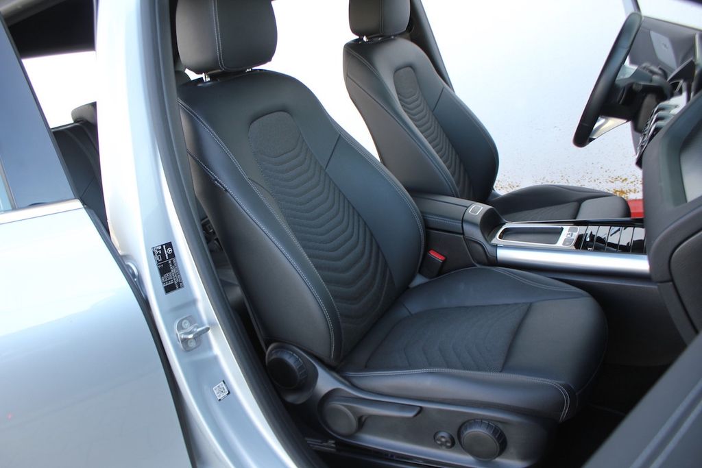 Mercedes-Benz B 180 2024