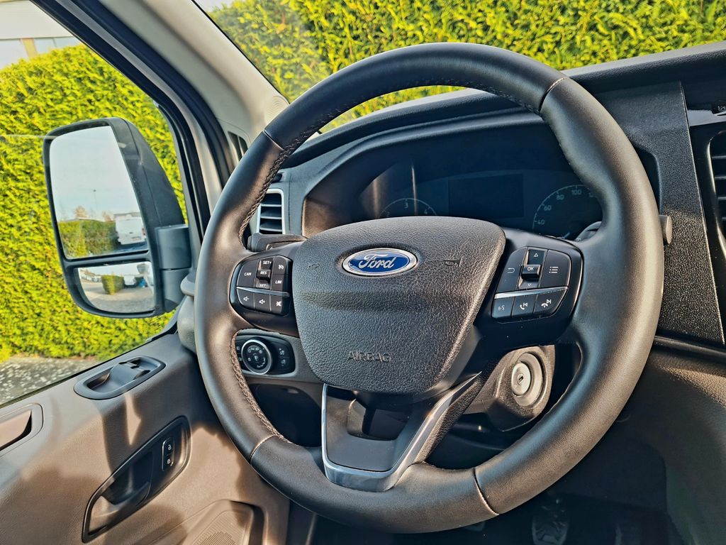 Ford Transit 2024