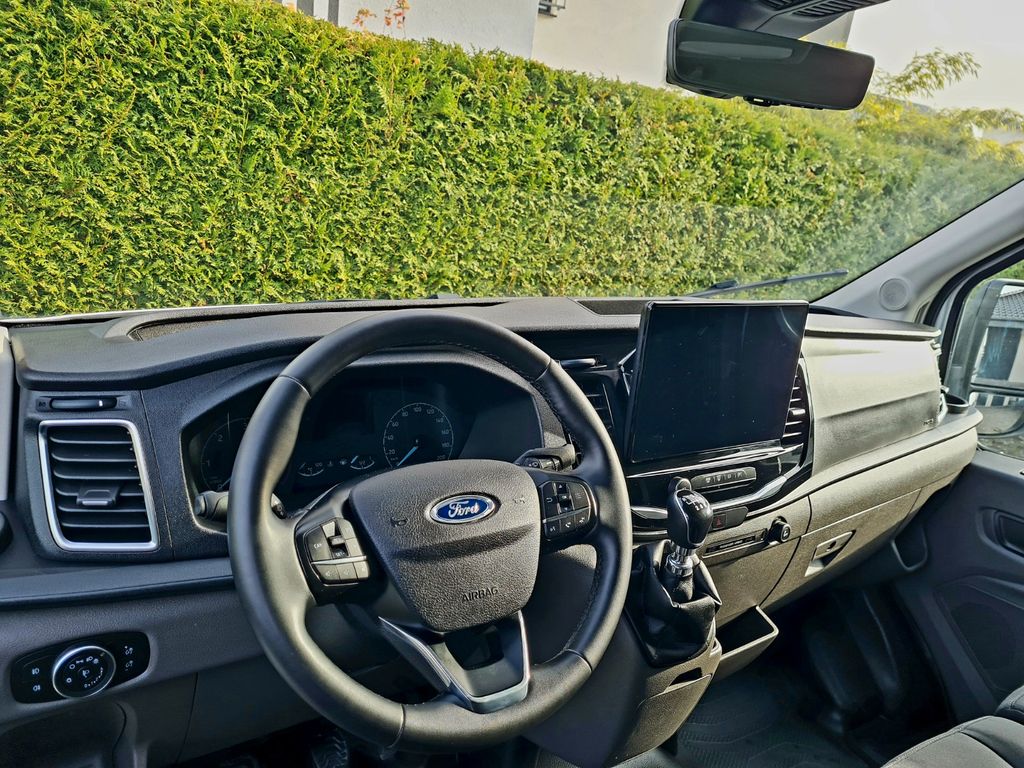 Ford Transit 2024
