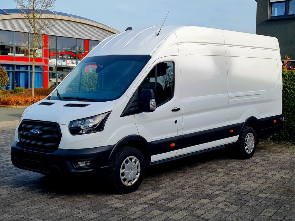 Ford Transit 2024