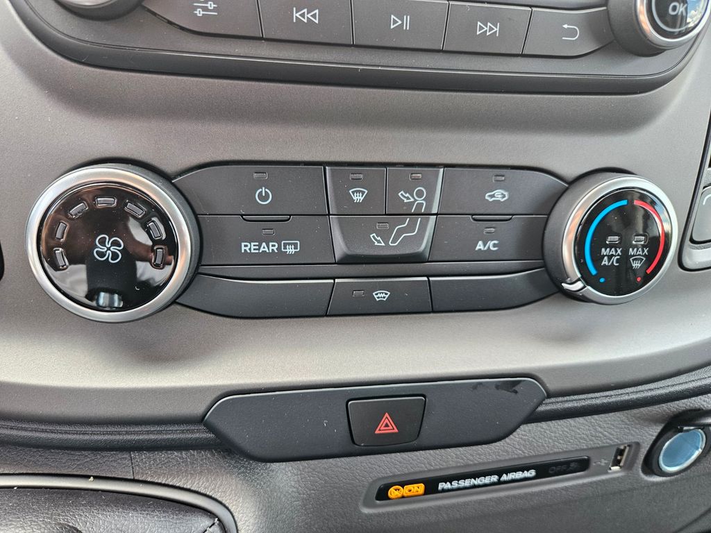 Ford Transit Custom 2024