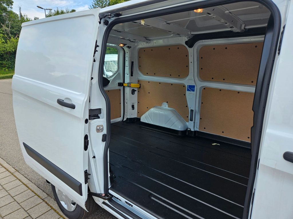 Ford Transit Custom 2024