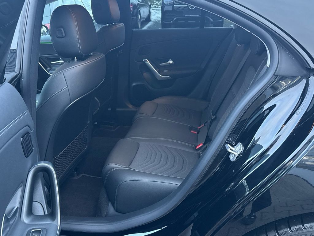 Mercedes-Benz CLA 250 2023