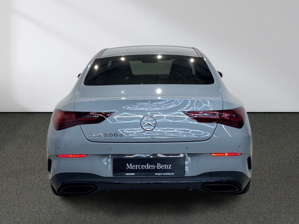 Mercedes-Benz CLA 200 2026