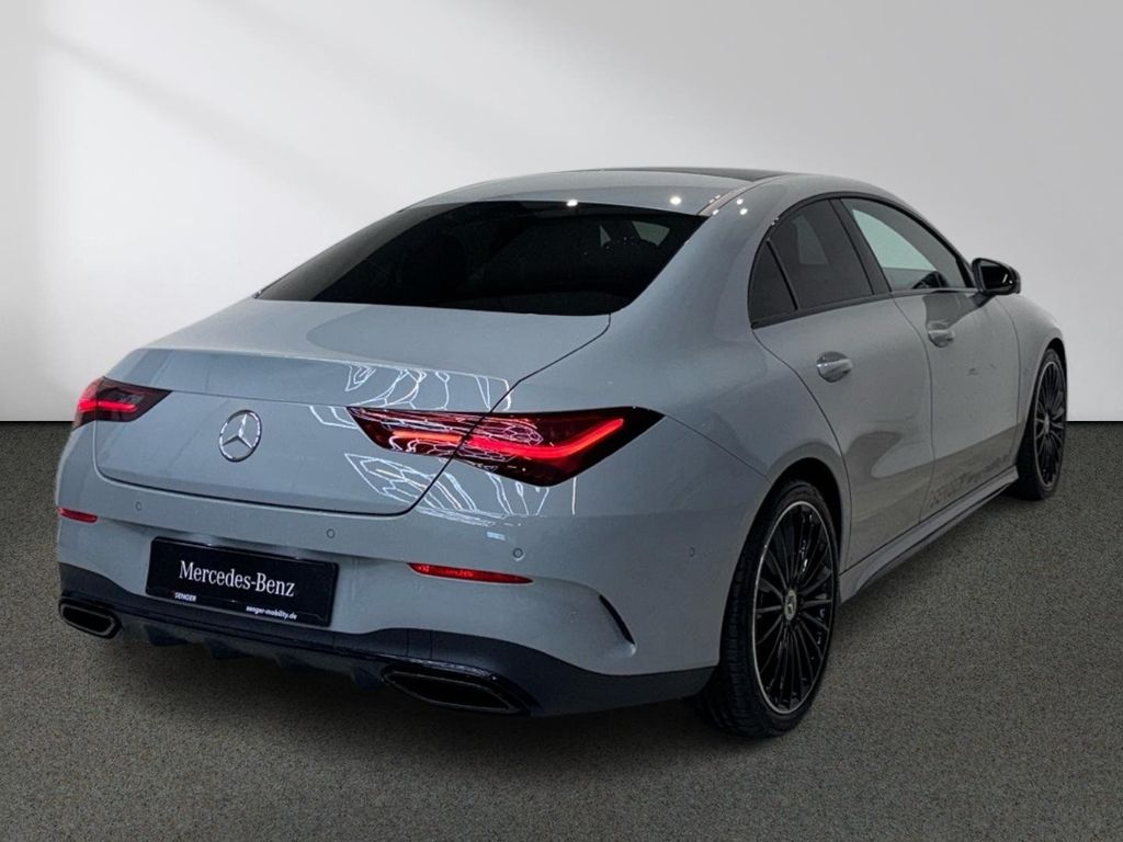 Mercedes-Benz CLA 180 2026