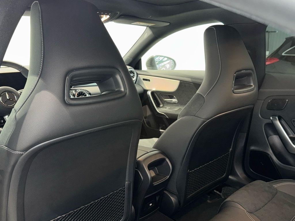 Mercedes-Benz CLA 200 2026