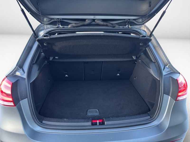 Mercedes-Benz A 250 2021