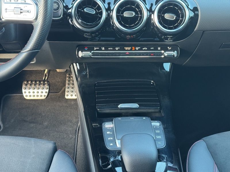 Mercedes-Benz A 250 2021