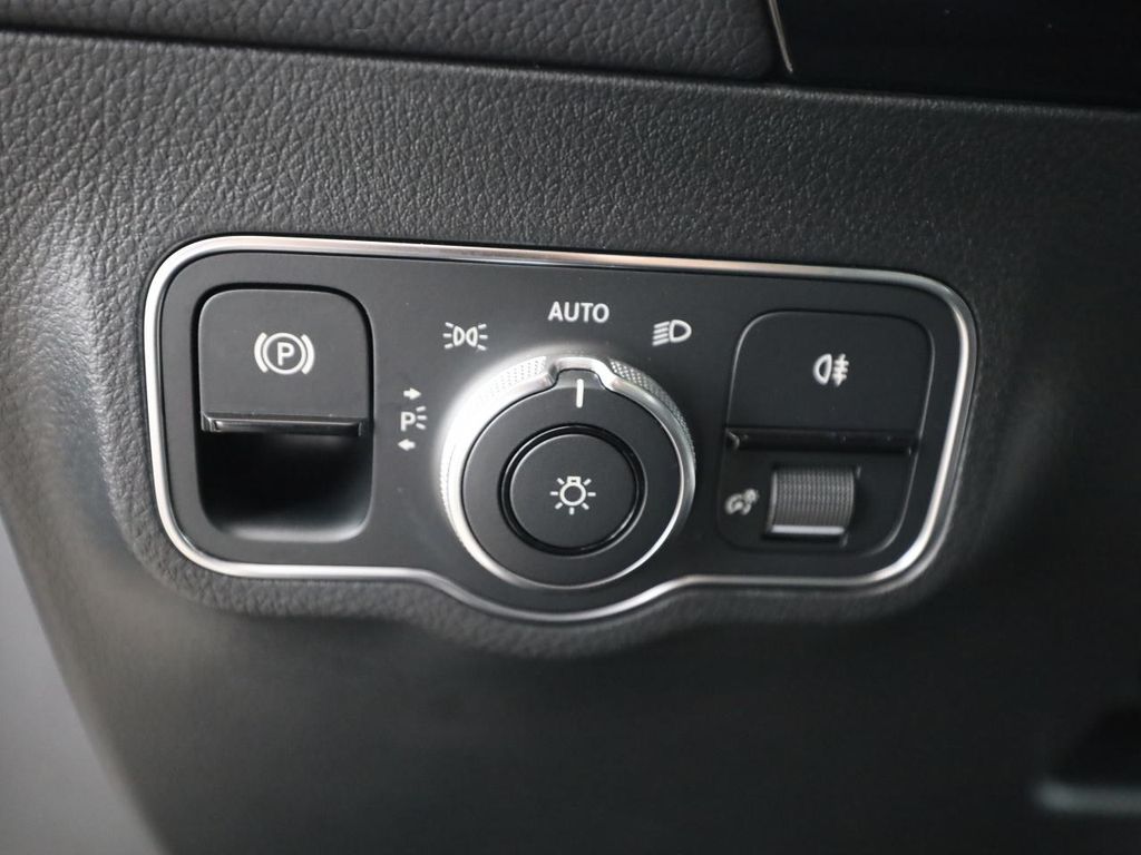 Mercedes-Benz B 250 2022