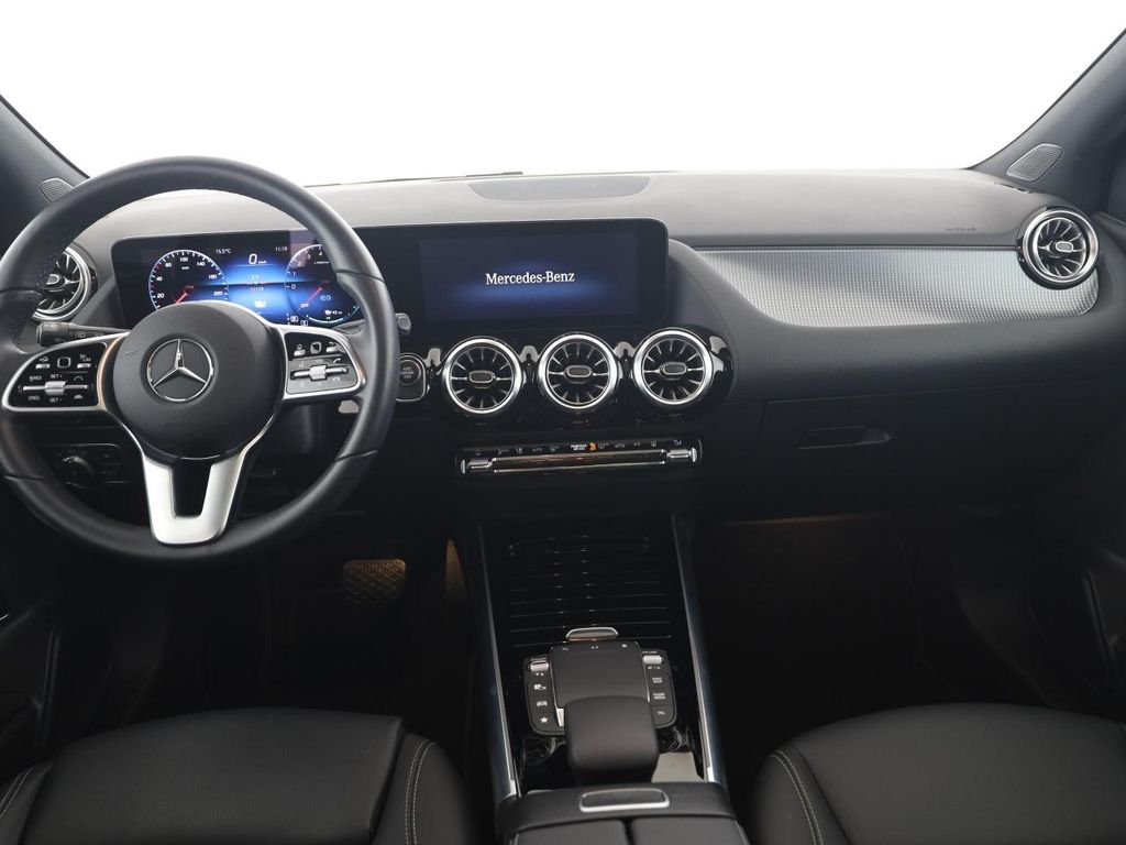 Mercedes-Benz B 250 2022