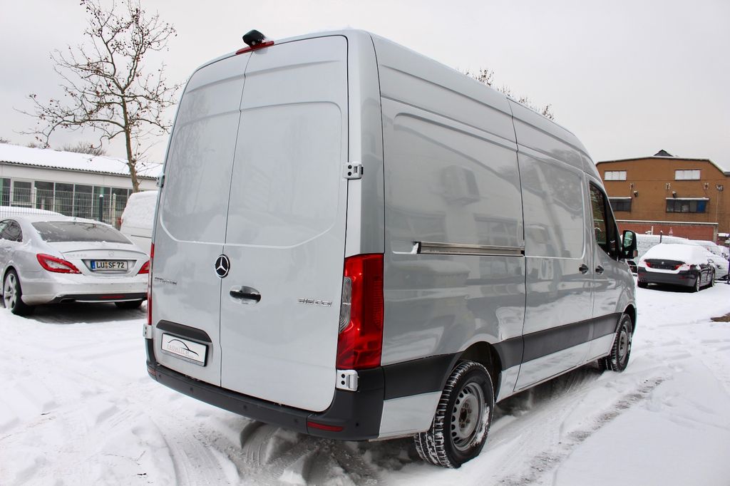 Mercedes-Benz Sprinter 2021