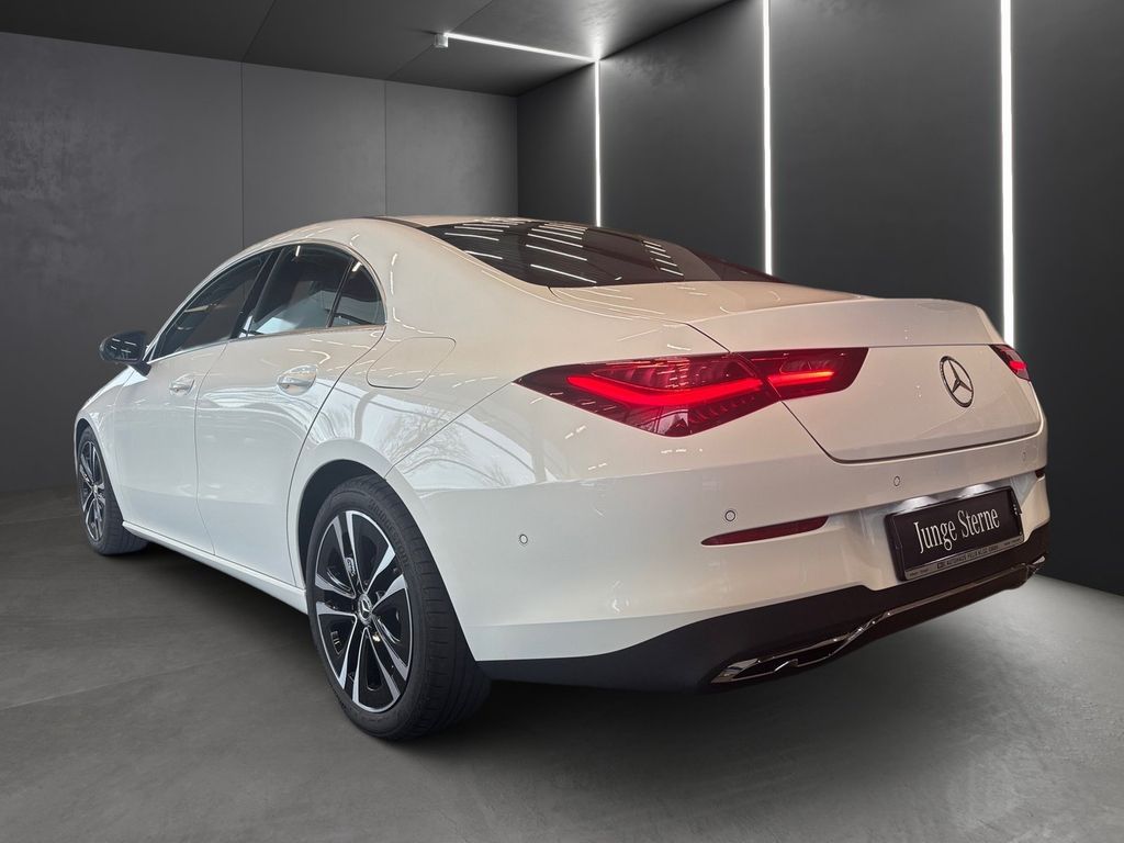 Mercedes-Benz CLA 180 2024