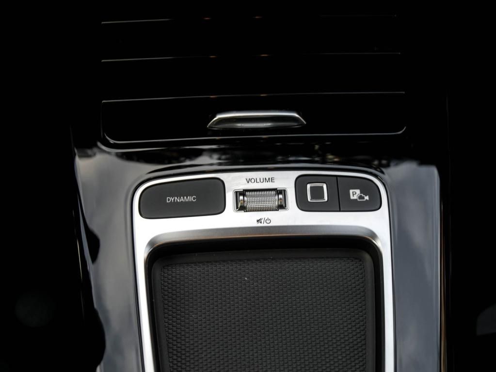 Mercedes-Benz CLA 180 2026