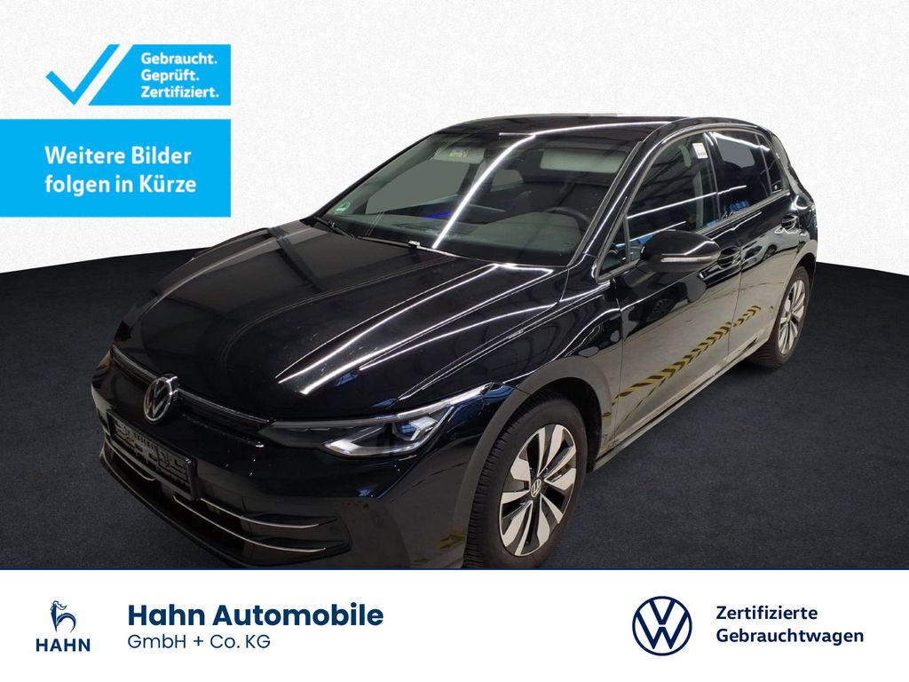 Volkswagen Golf 2025