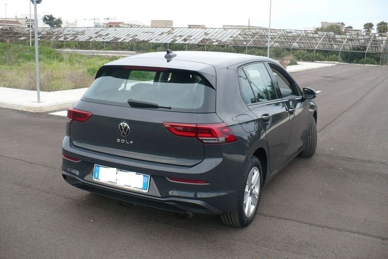 Volkswagen Golf 2022