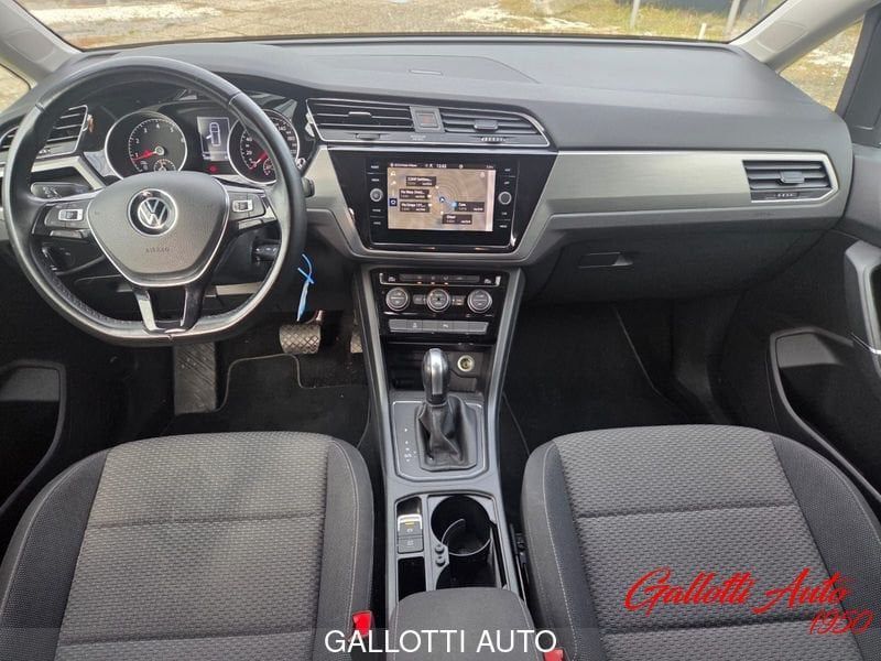 Volkswagen Touran 2022