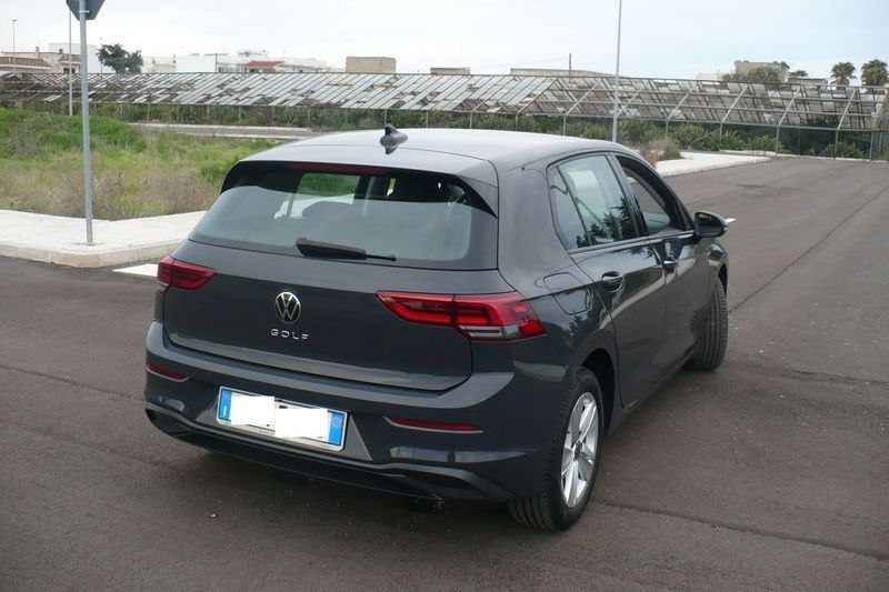 Volkswagen Golf 2022