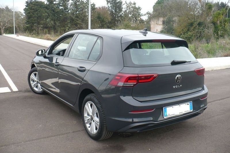 Volkswagen Golf 2022