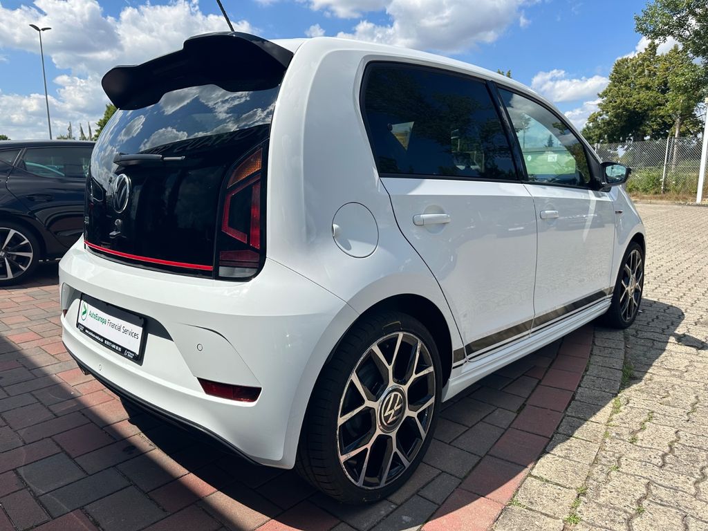 Volkswagen up! 2022
