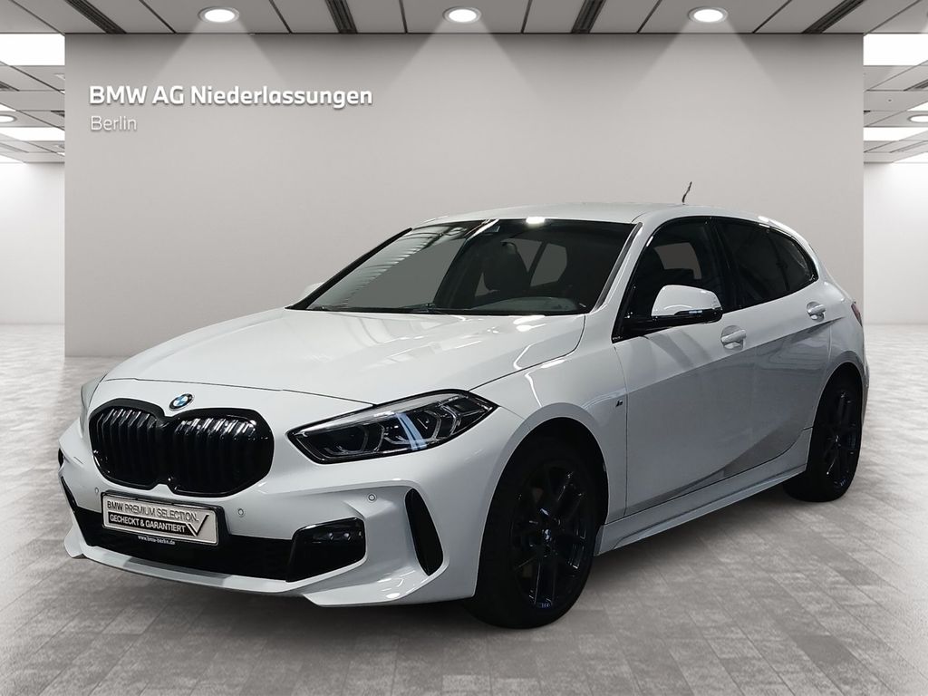 BMW 118 2022