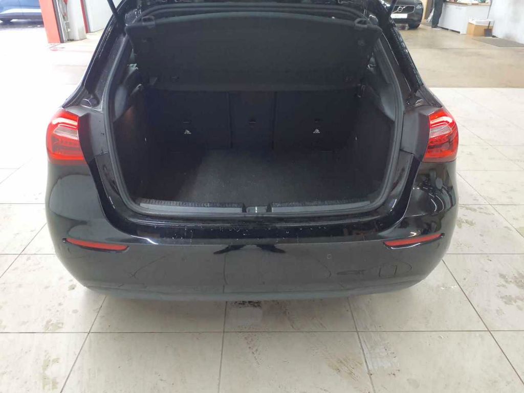 Mercedes-Benz A 180 2020