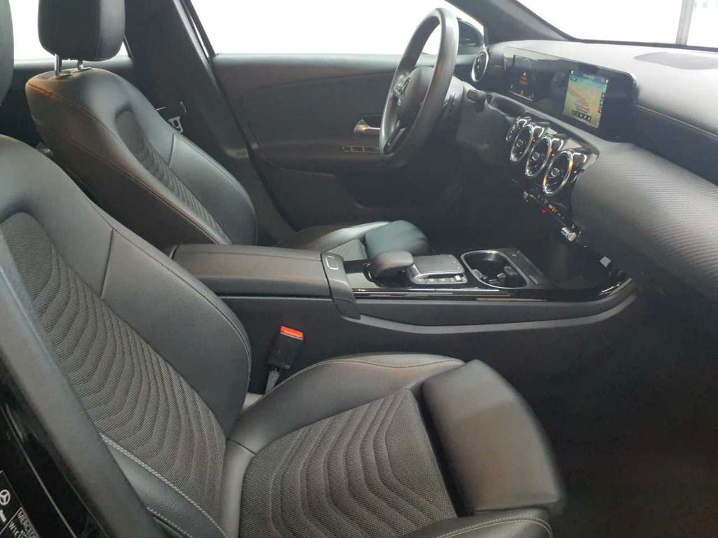 Mercedes-Benz A 180 2020