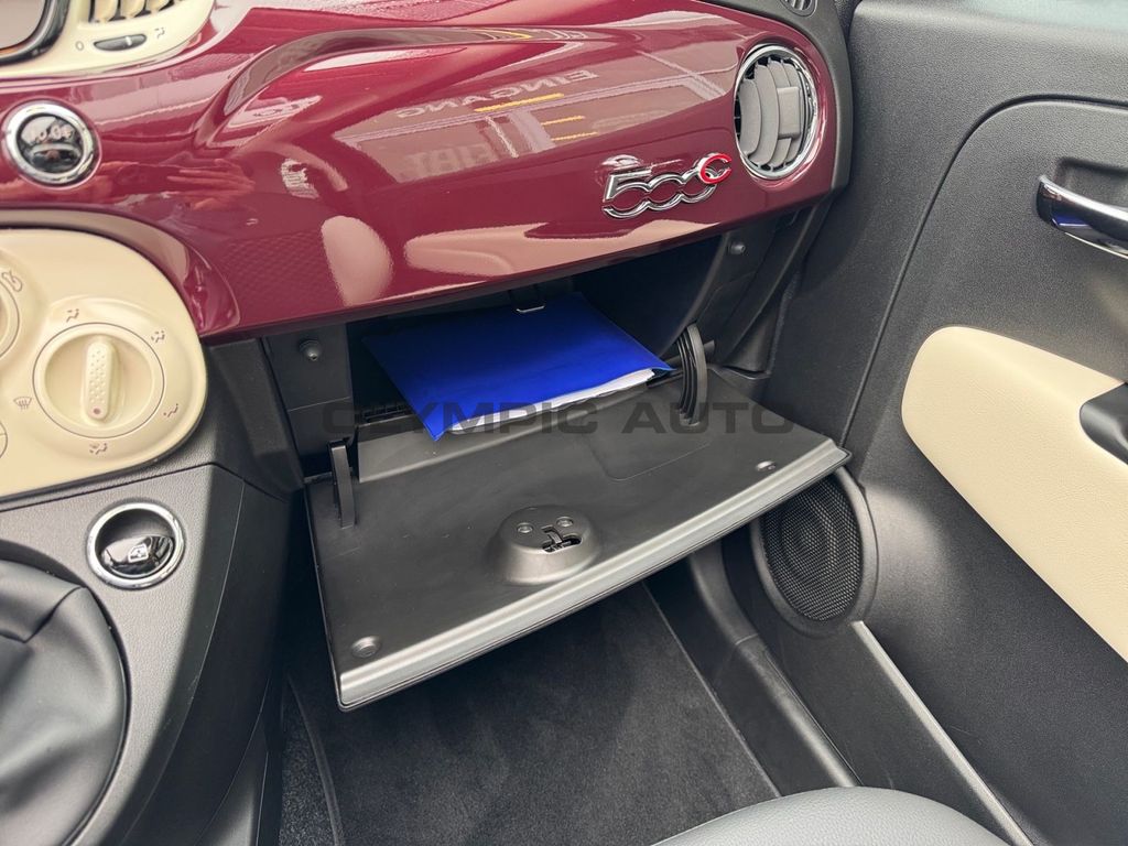 Fiat 500C 2021