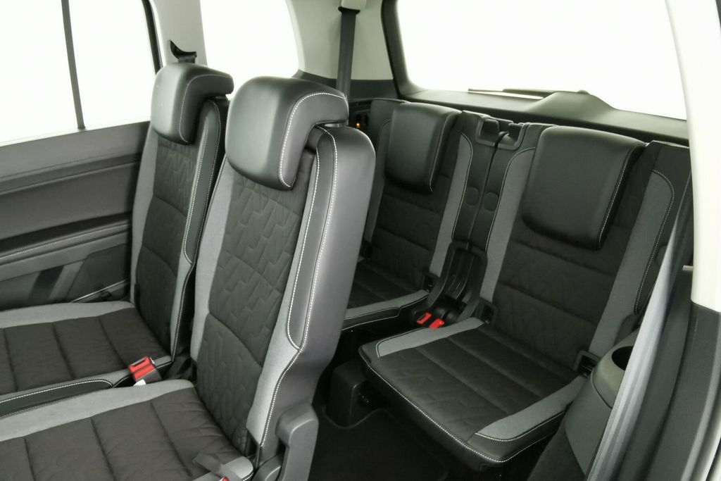 Volkswagen Touran 2025