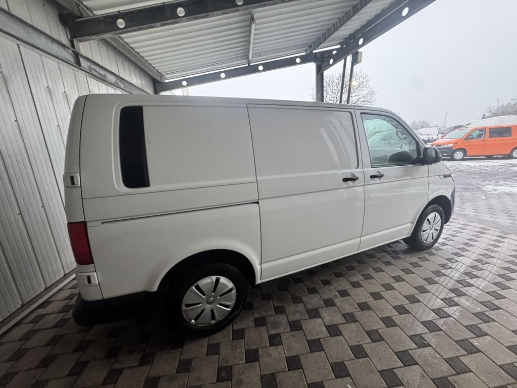 Volkswagen T6 Transporter 2023