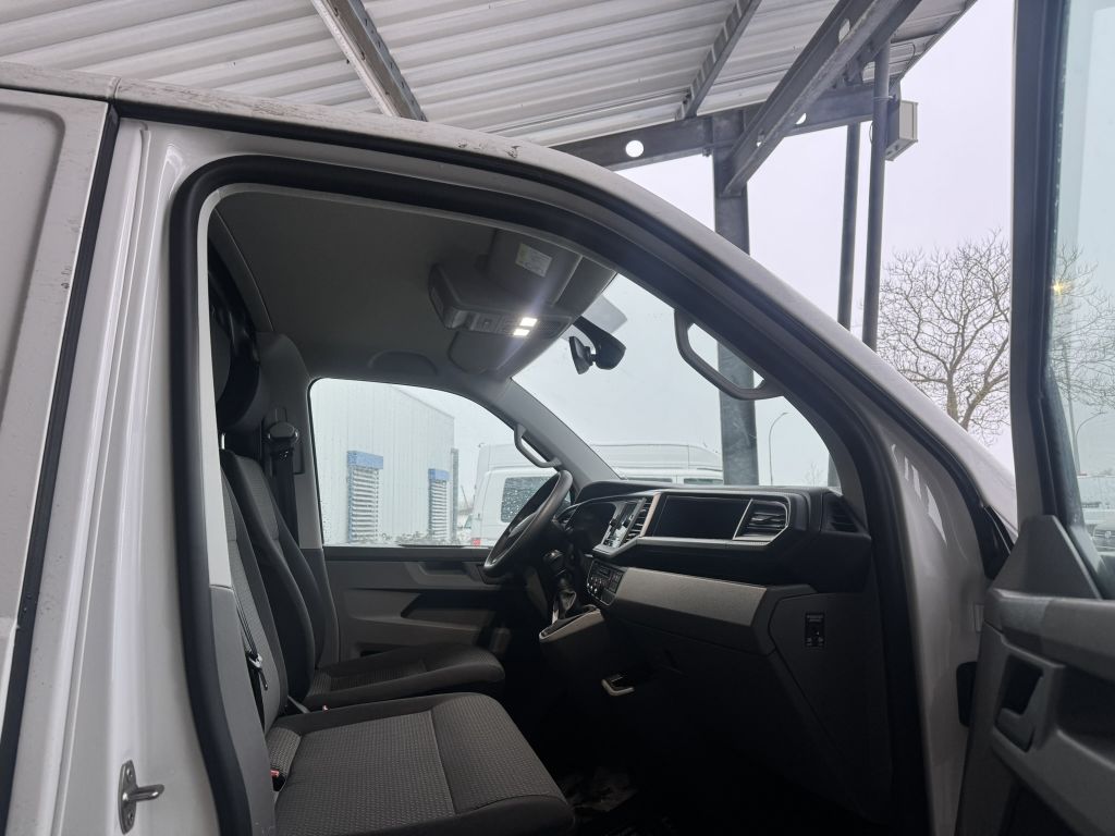 Volkswagen T6 Transporter 2023