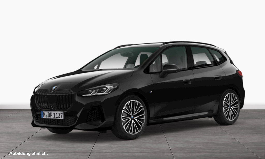 BMW 220 2025