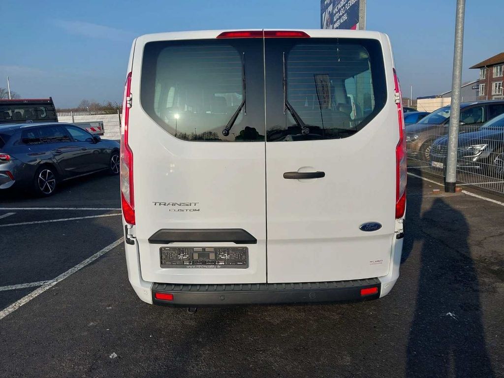 Ford Tourneo Custom 2022