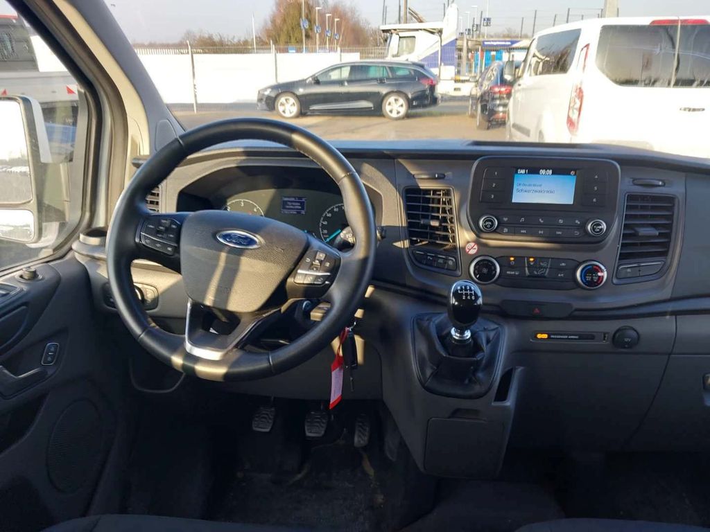 Ford Tourneo Custom 2022