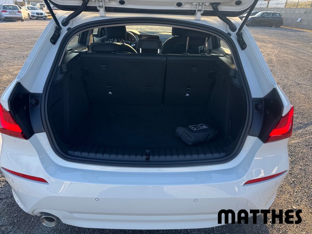 BMW 116 2023