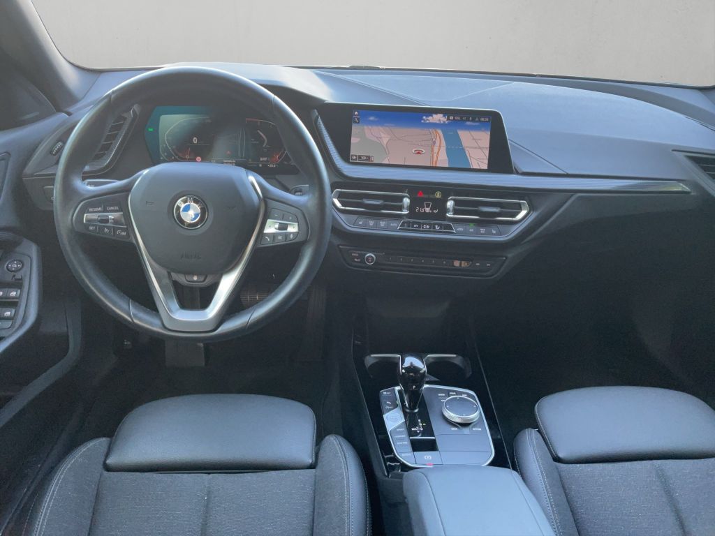 BMW 218 Gran Coupé 2023