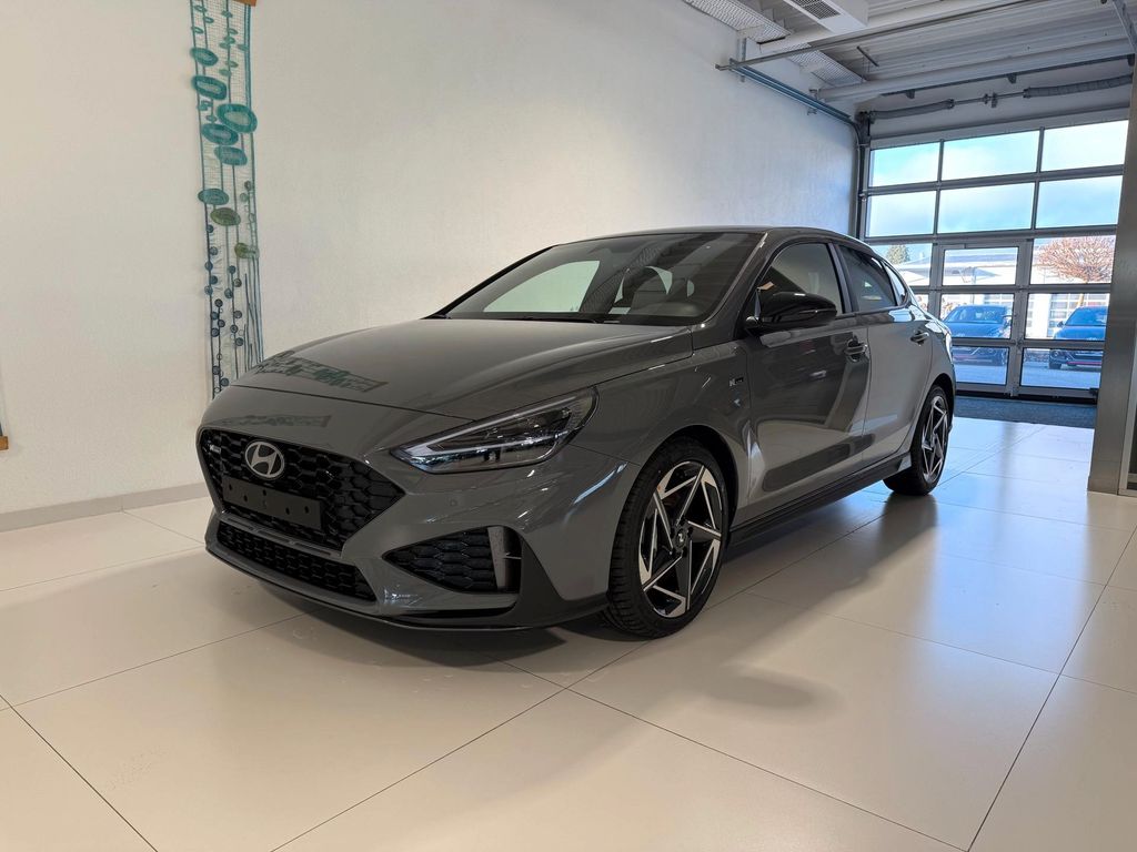 Hyundai i30 2025