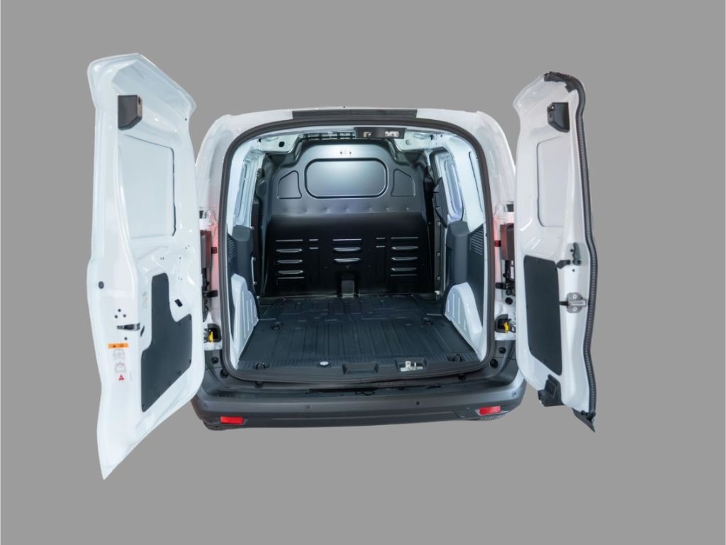 Ford Transit Courier 2025